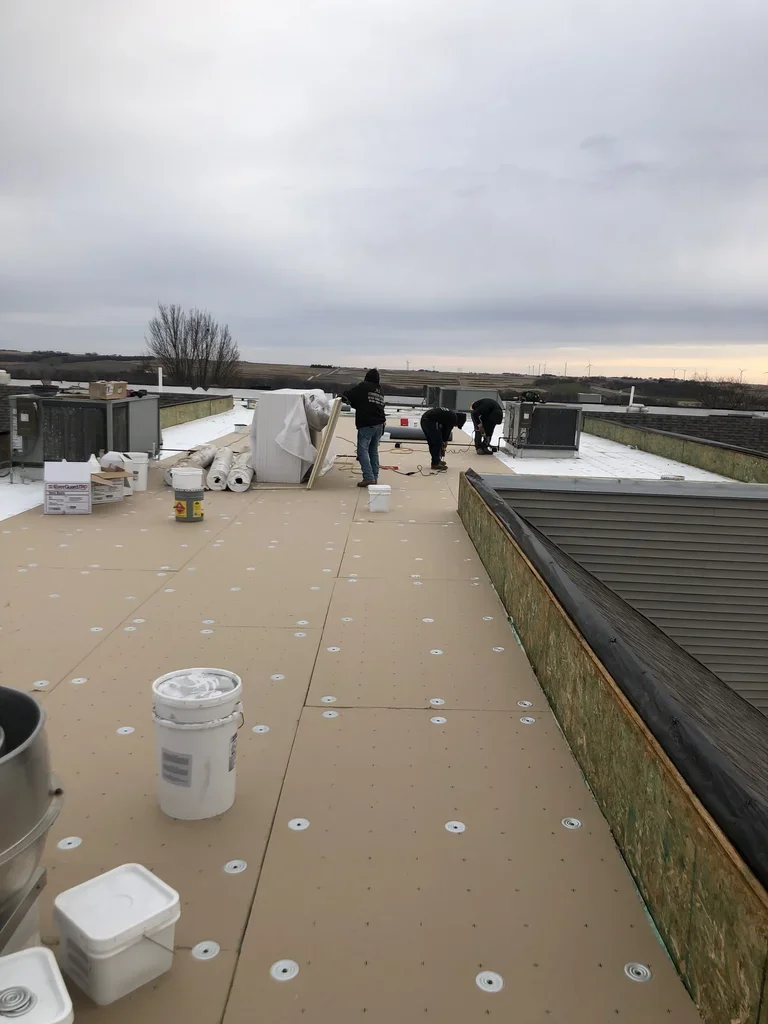 Commercial roofing contractor Iowa